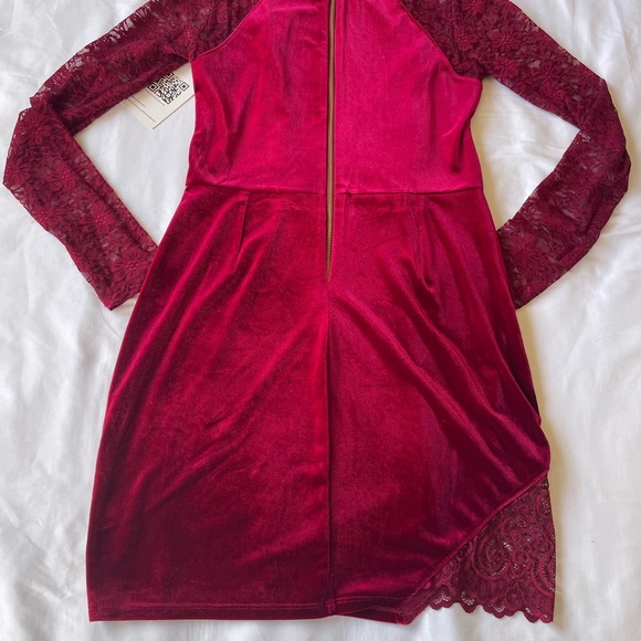 Emerald Sundae Woman Dress - Picture 3 of 7